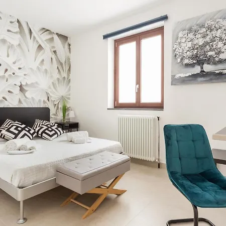 Couette-café Le Querce Dell'etna 3*