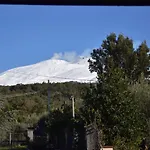 Le Querce Dell'etna Alojamento de Acomodação e Pequeno-almoço Ragalna