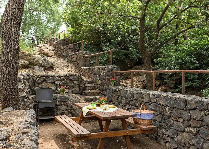 Le Querce Dell'etna